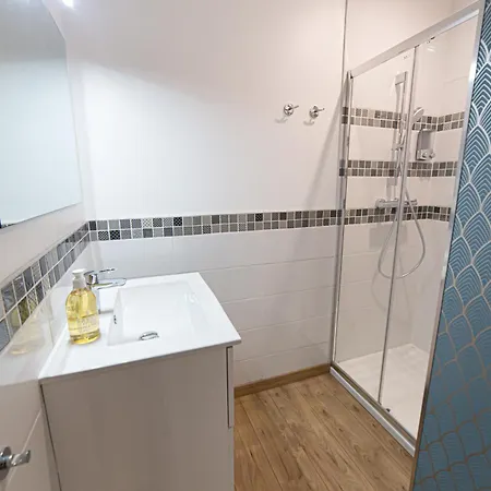 Demeure De Prestige Centre Sur Seine Bed & Breakfast *